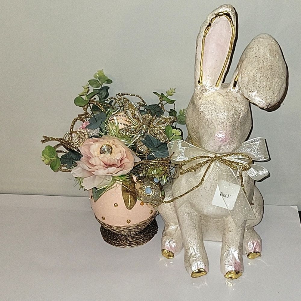 PIER1 EASTER IVORY CAPIZ FLORAL BUTTERFLY EGG GLAMOUR BUNNY CENTERPIECE PIER One